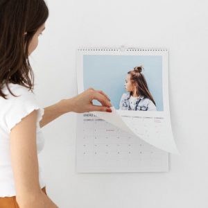 a7a80770bff5d5e3ac5dbc72c3f3fa713b611d5e_file_image_Calendario-A4-lifestyle-60_47-5760